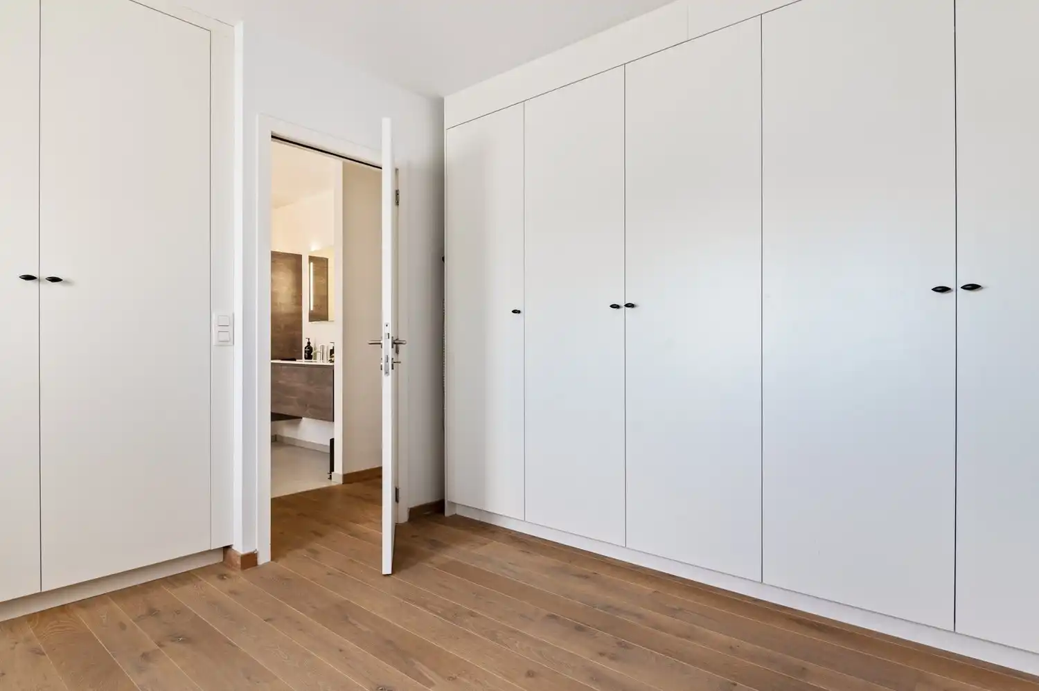 Uniek duplex appartement met 3 slaapkamers op gunstige locatie in Kontich foto 17