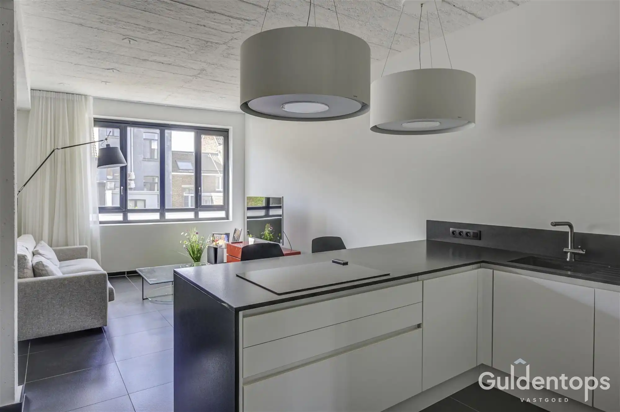 Knap energiezuinig appartement met veel charme foto 22