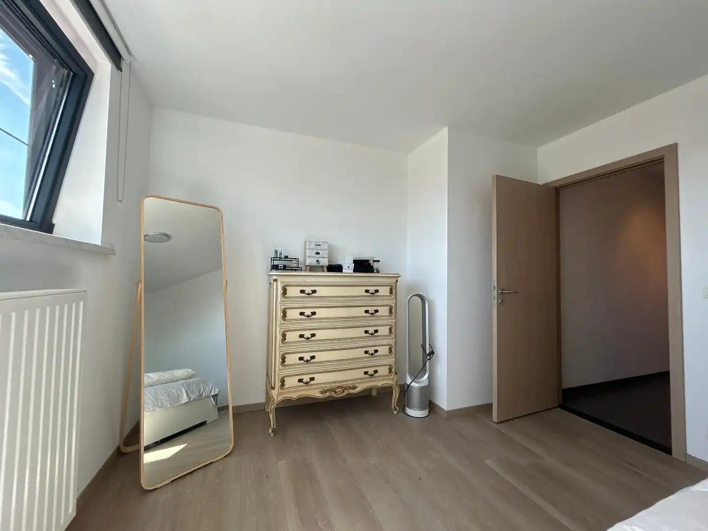 Duplexappartement met 2 slaapkamers in hartje Haacht foto 9