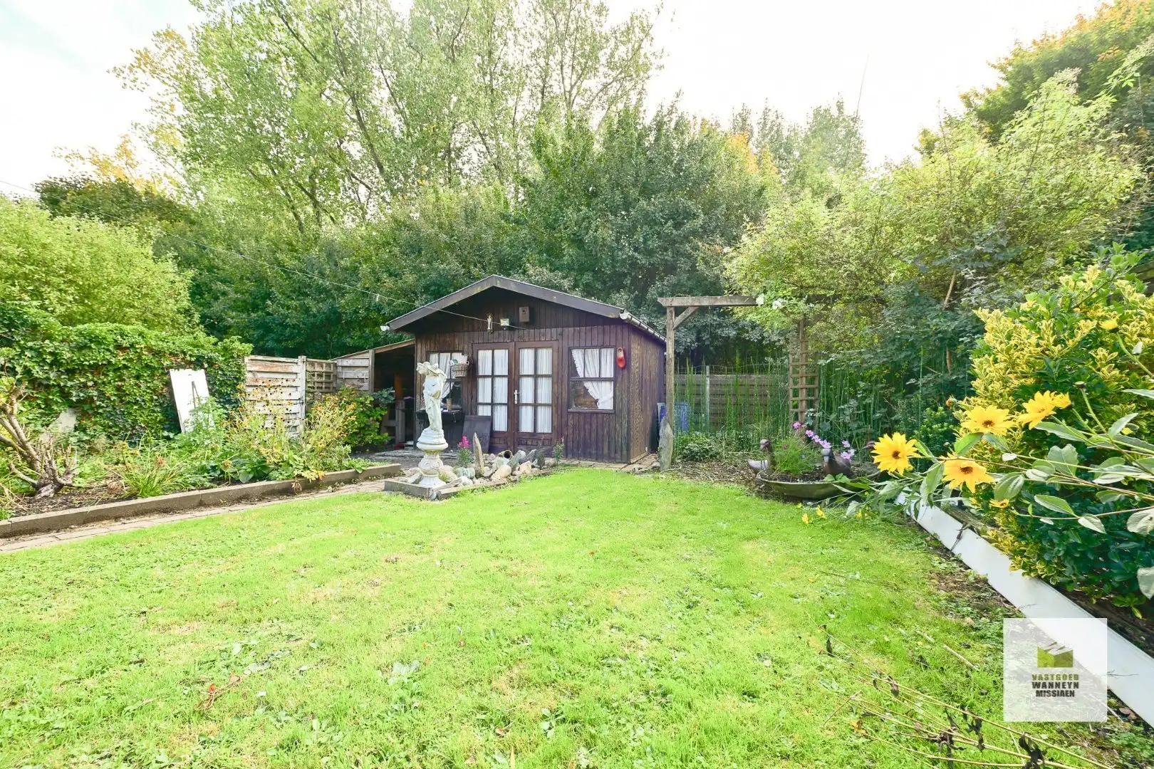 Te renoveren woning met 3 slaapkamers en zongerichte tuin op centrale ligging te Tielt foto 24