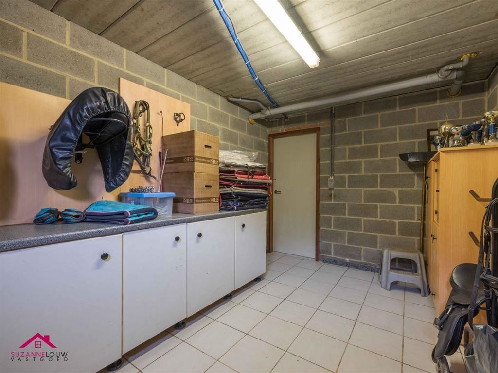 Verrassend ruime en gezellige, instapklare vrijstaande woning met paardenstal foto 46