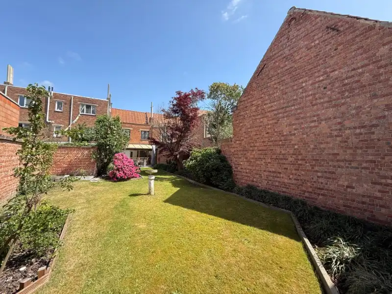 Ruime woning met prachtige tuin nabij Park Rozebroeken foto 4