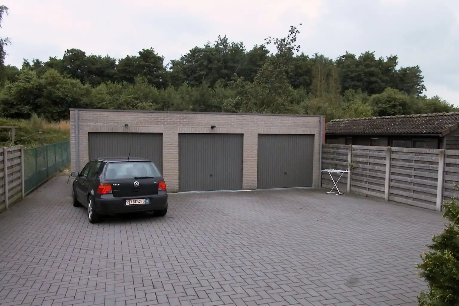 Recent gelijkvloers appartement met twee slaapkamers en privé garage aan de kanaalkom van Leopoldsburg. foto 13