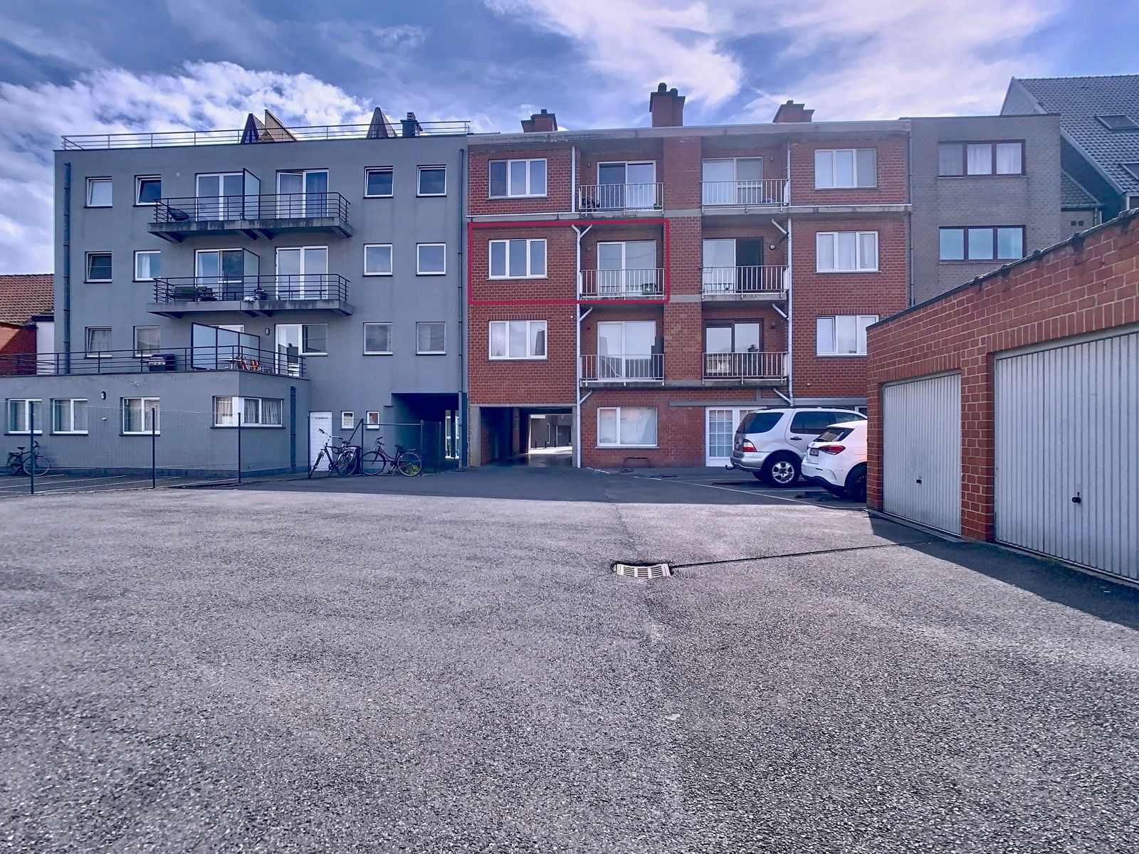 Te renoveren App met 2 SLPK én garagebox, op toplocatie! foto 12