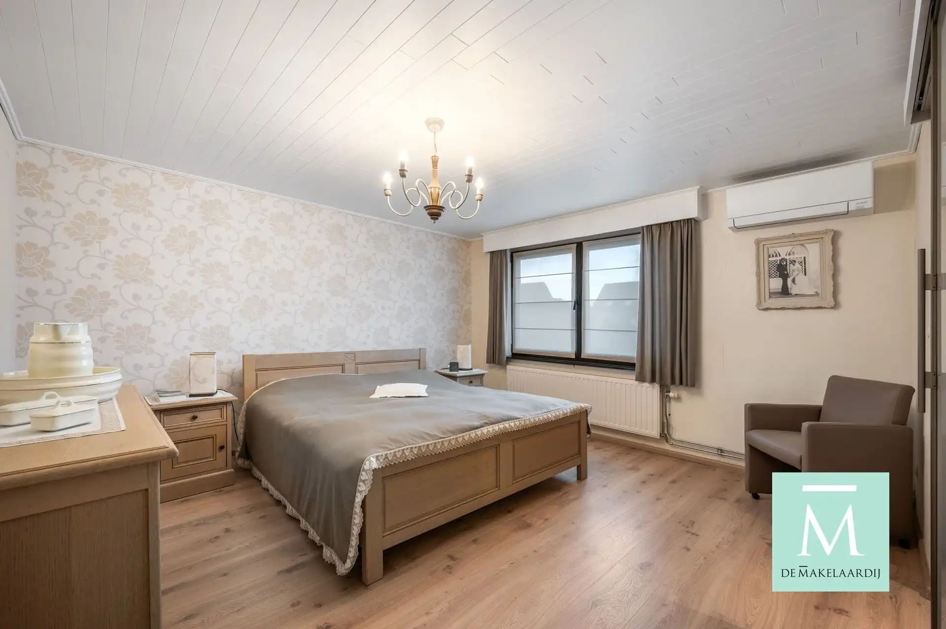 Volledig gerenoveerde woning met aangename tuin  foto 16