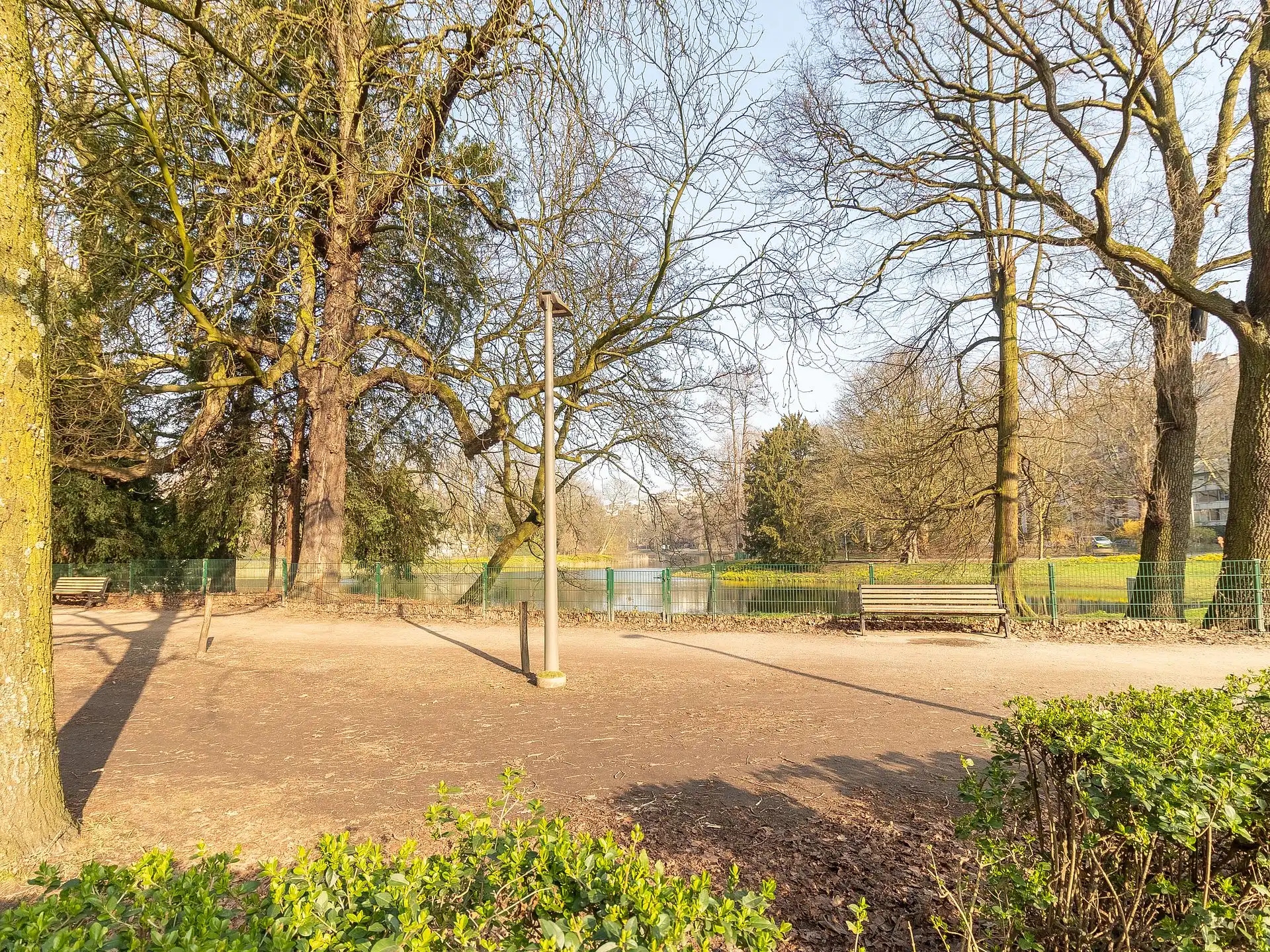 Ruim appartement van 170 m² met zicht op het Stadspark! foto 2