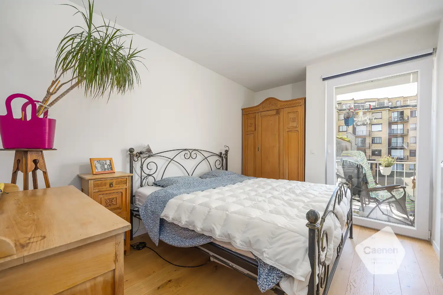 Gerenoveerd twee slaapkamer appartement vlakbij zee foto 16