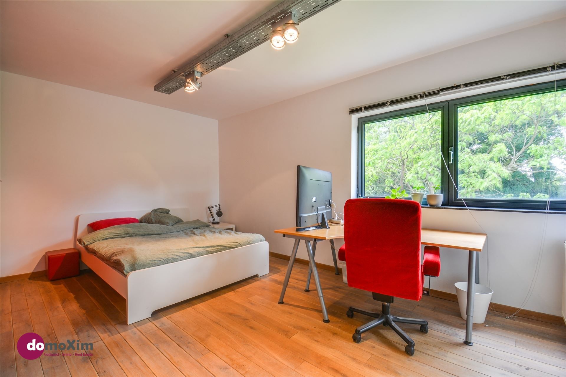 Prachtige villa met extra polyvalente ruimte in een doodlopende straat foto 27