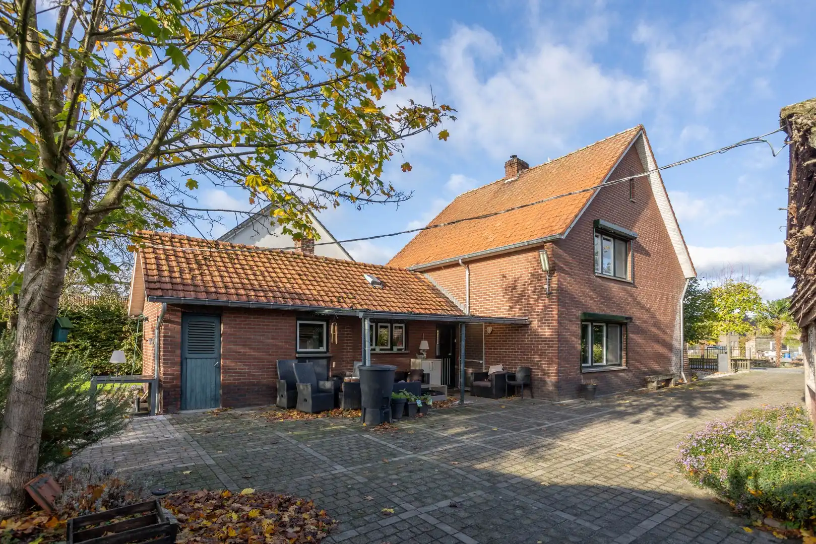 Vrijstaande woning met prachtige groene ligging te koop! foto 21