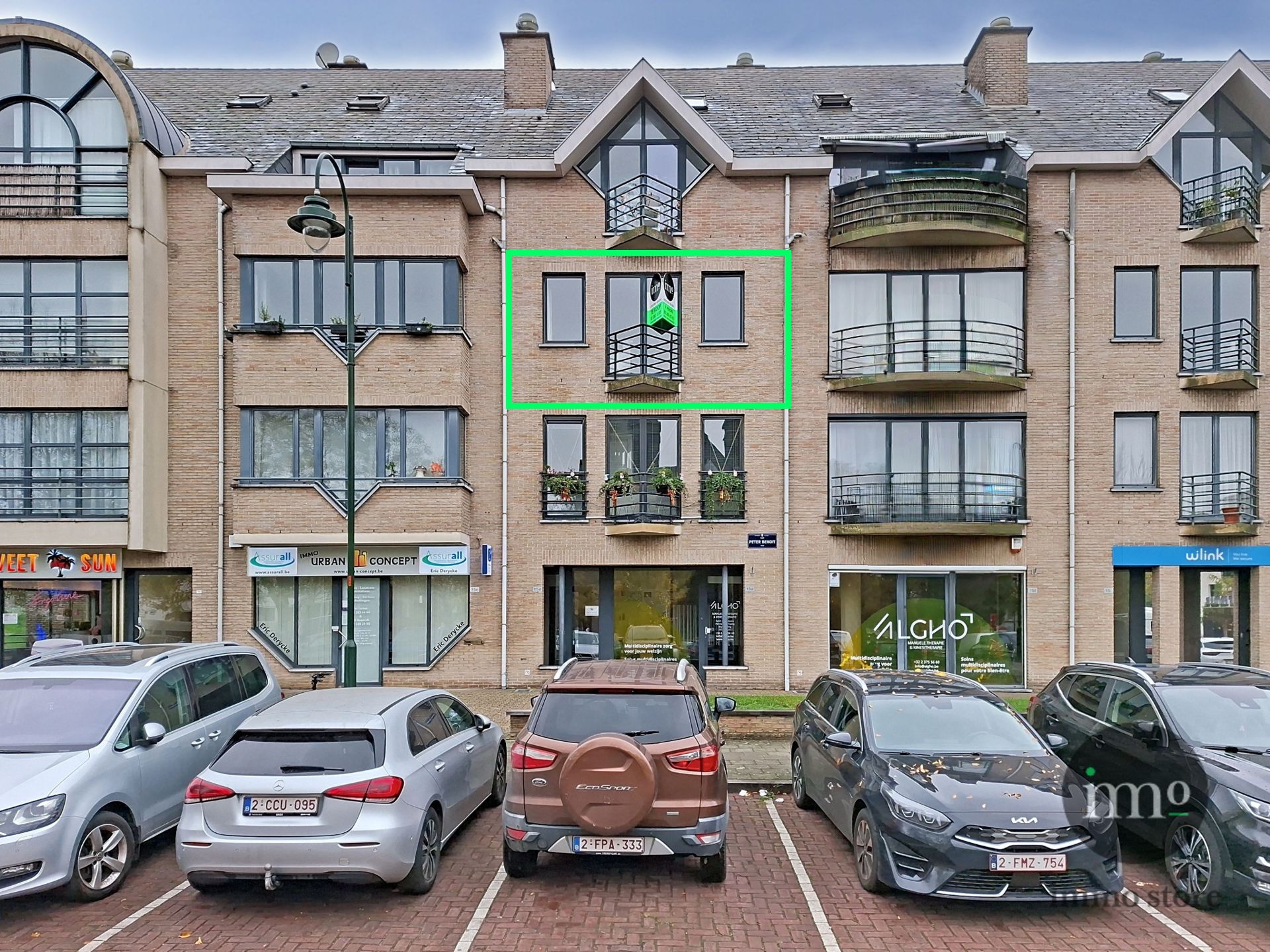 Instapklaar appartement met ondergrondse parking foto {{pictureIndex}}