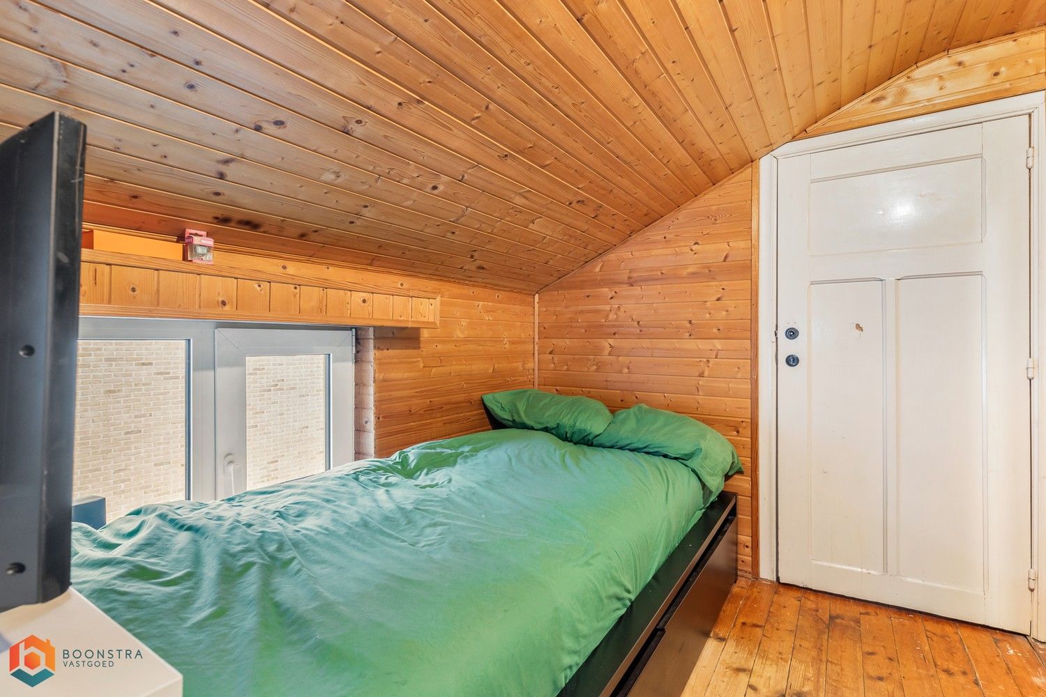 Te renoveren woning met 3 slpkrs te As foto 10