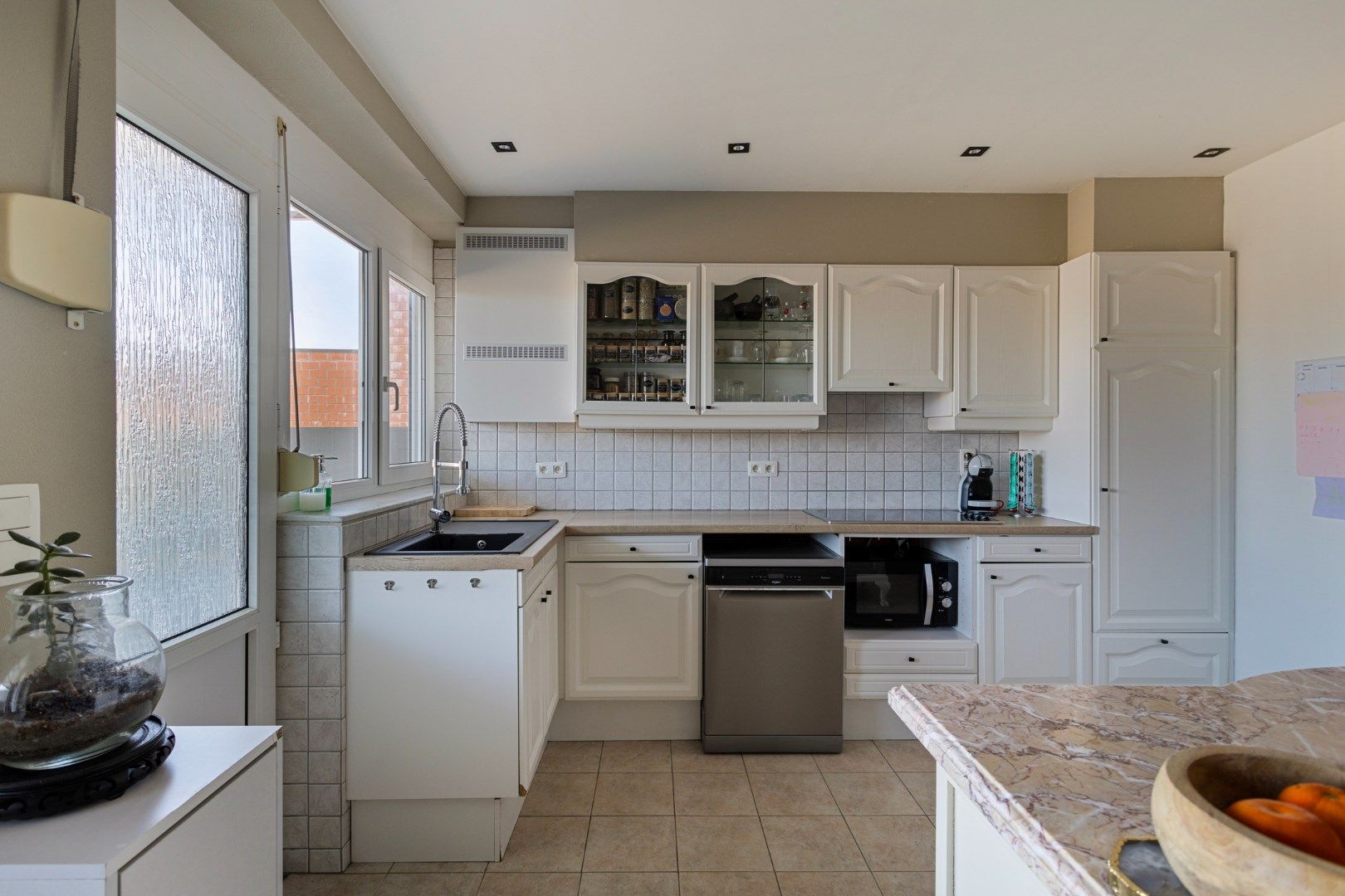 Charmante instapklare woning met 3 slpks, gelegen in Mol - Ezaart op een perceel van 794 m² !  foto 9