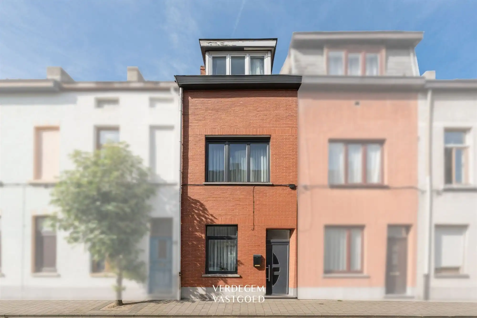 Instapklare en gezellige woning met 3 slaapkamers en fijne buitenplek foto 15