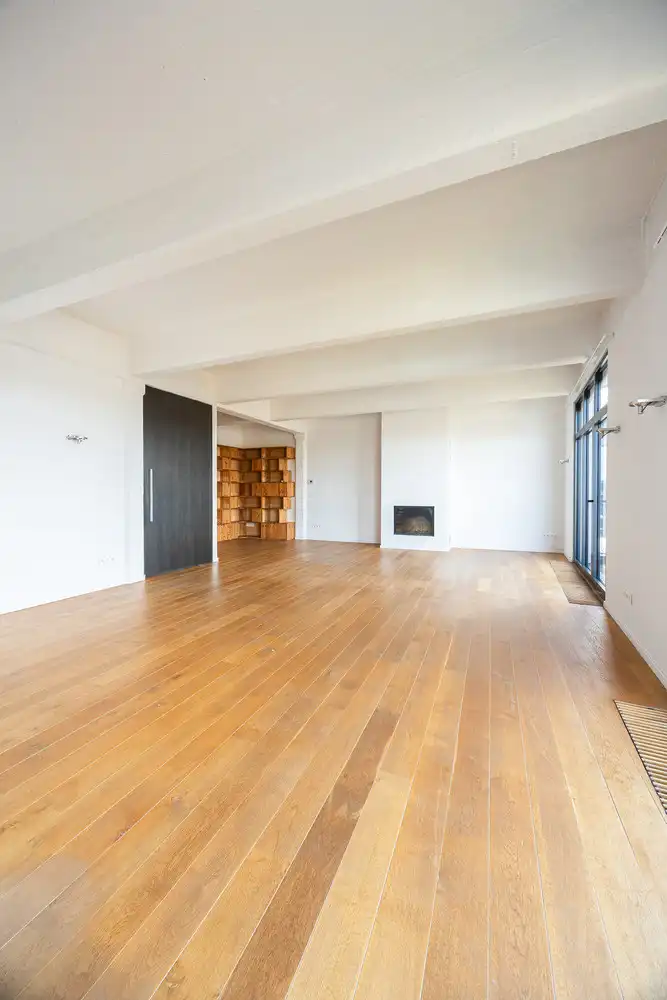 Uitzonderlijke loft 200m² + aangelegde daktuin, terras en 2 optionele garages in rustig, groen woonerf op de grens Borgerhout/Antwerpen foto 8