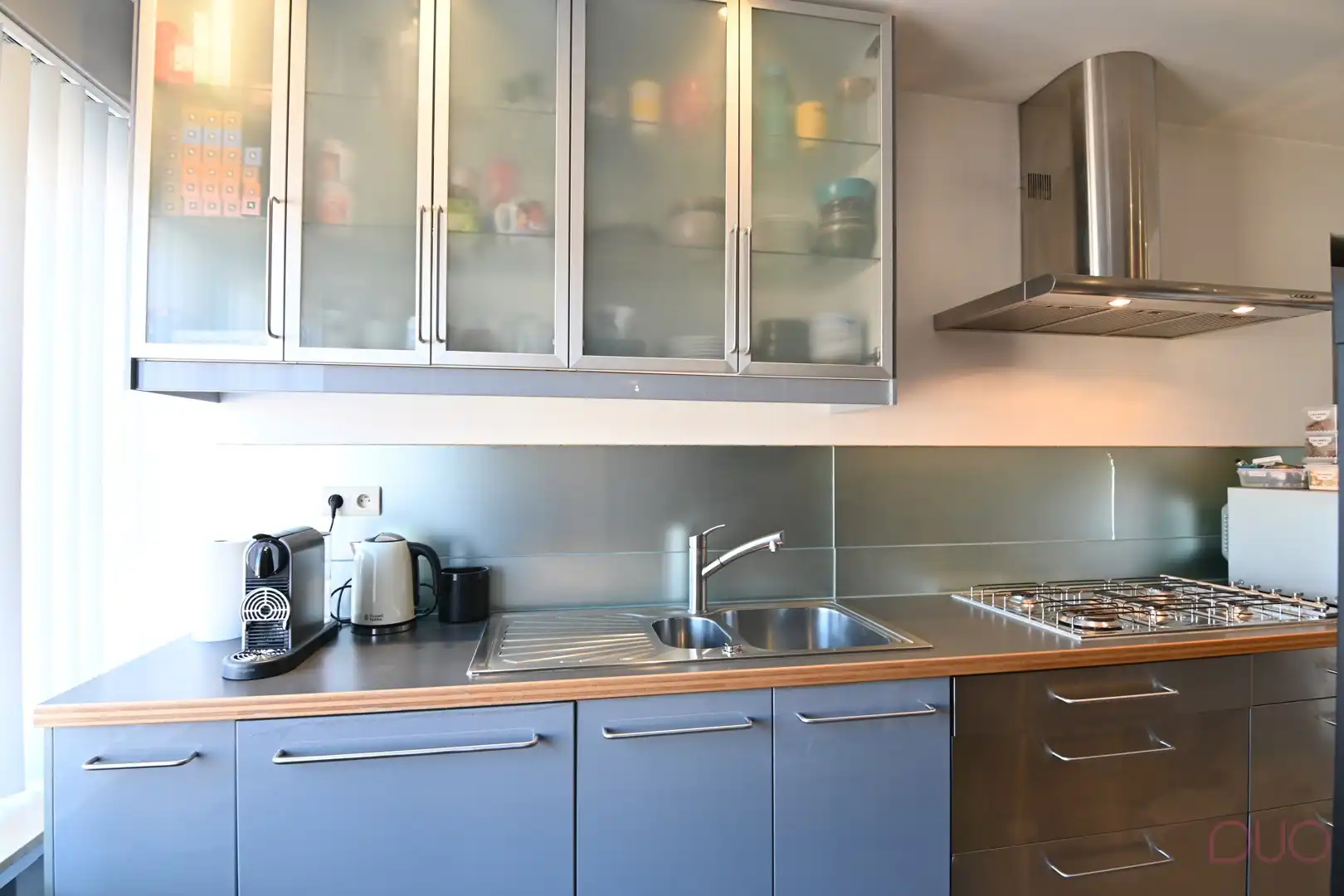 Centraal gelegen appartement met drie slaapkamers en terras foto 9