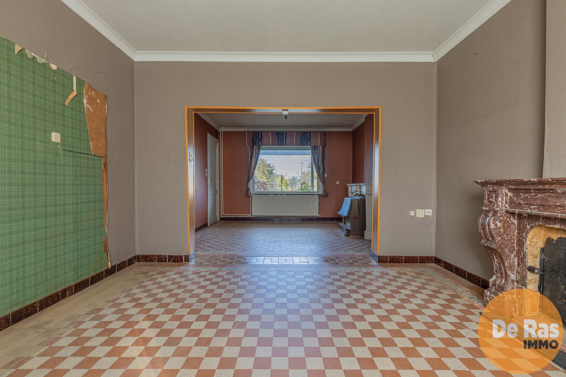 STRIJPEN - Stevige hob met grote tuin en heel wat potentieel foto 9