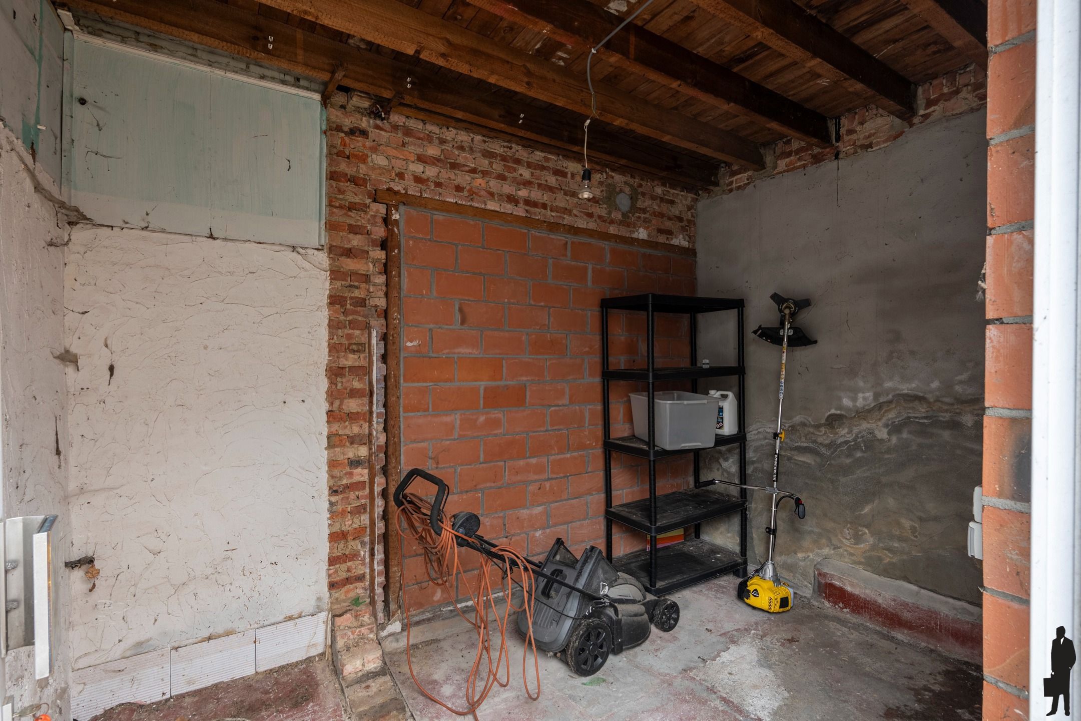 Welgelegen ruim GLVL app met 2 slpks, 2 badks, garage & tuin foto 21