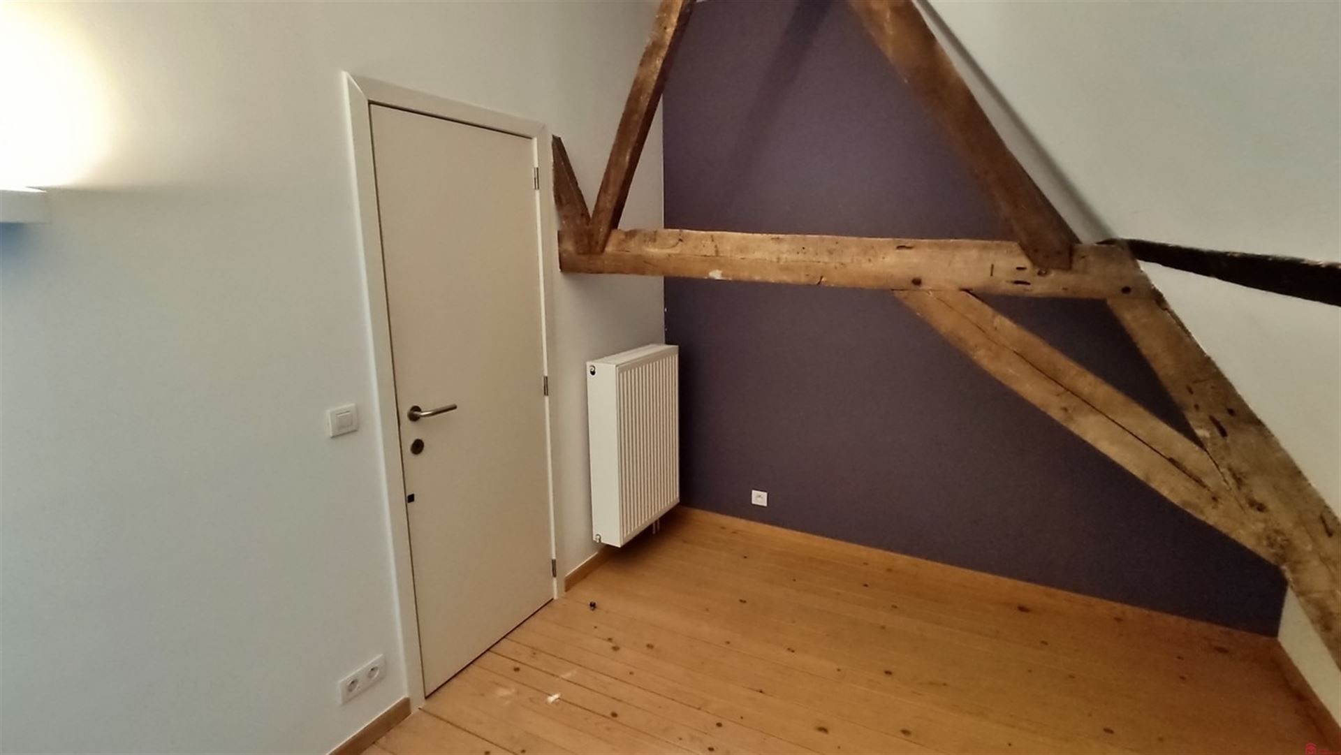 Charmante halfopen woning te Heule foto 13