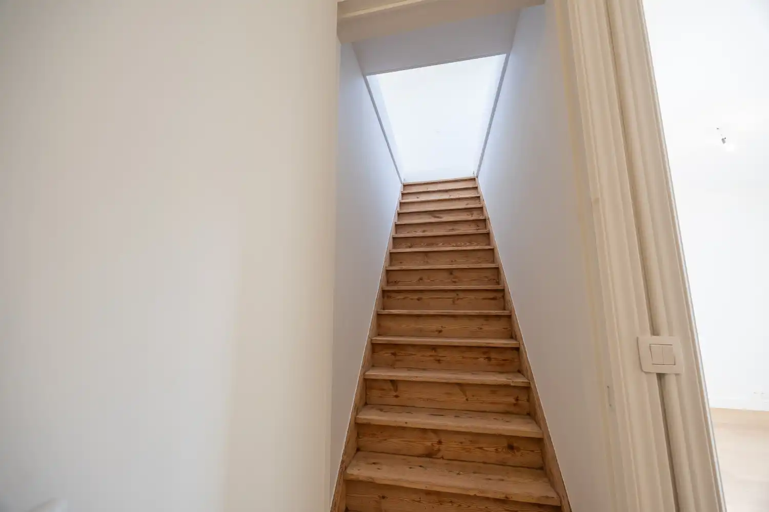 Gerenoveerd herenhuis met 5 slaapkamers foto 32