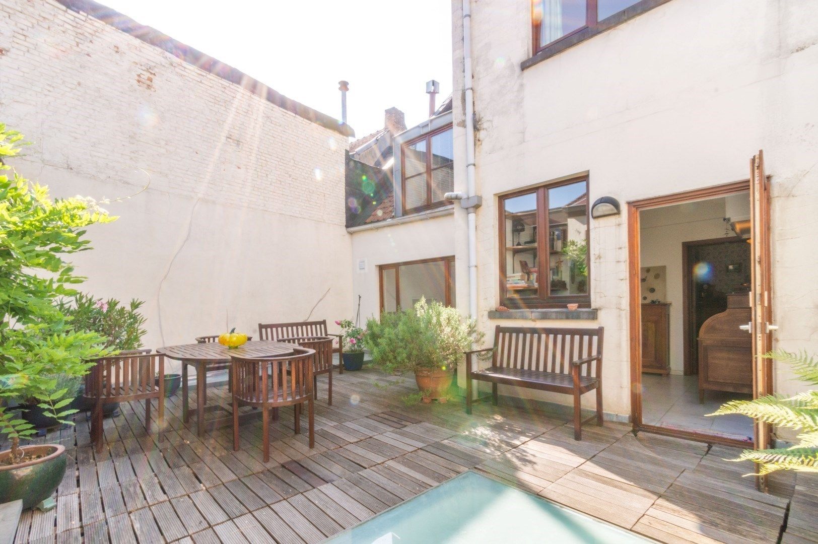 GEHEEL VAN 2 GEBOUWEN ! foto 12