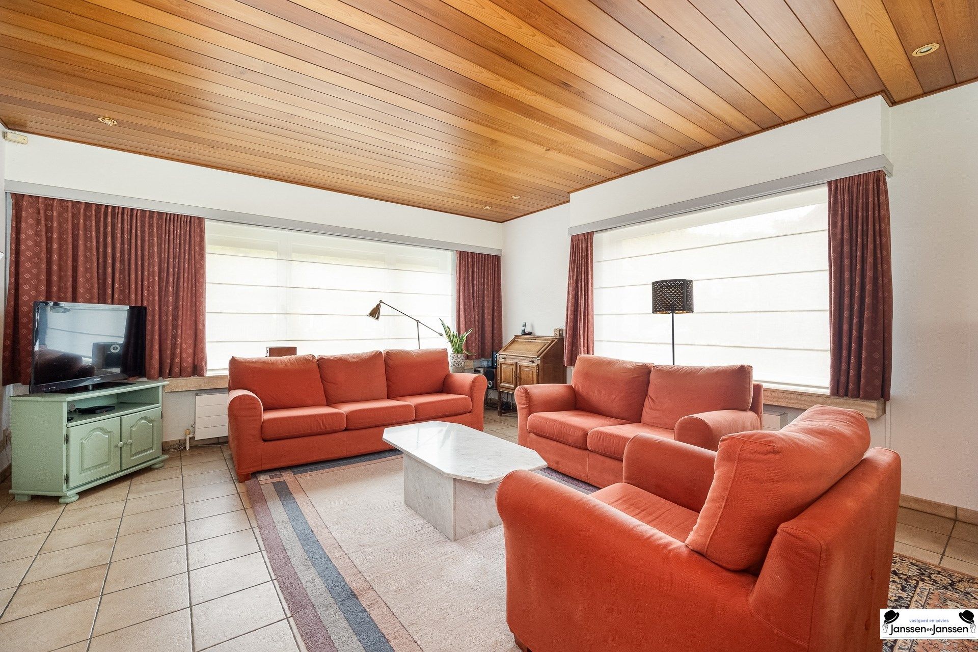 Charmant huis in rustige gewilde wijk foto 3