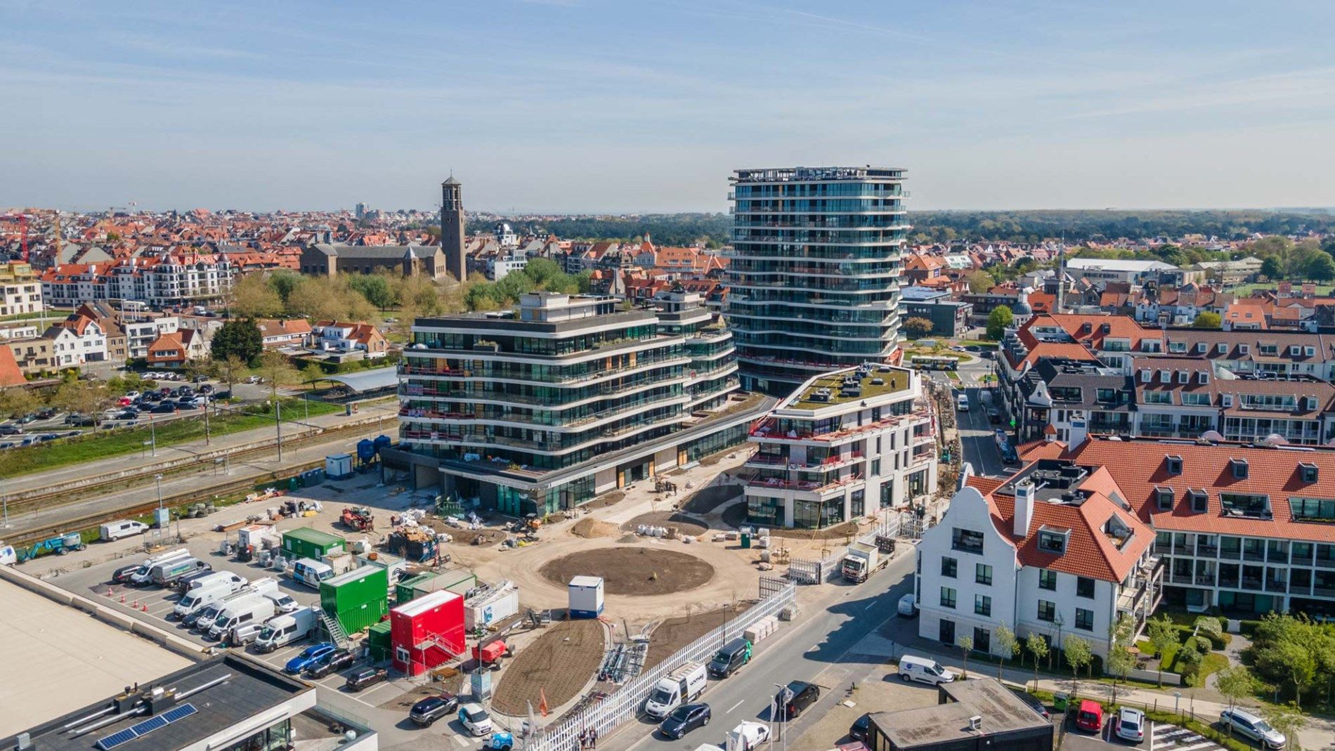 Vlot toegankelijke autostaanplaats te koop centraal gelegen te Duinenwater - Lake Garden 11 foto 3