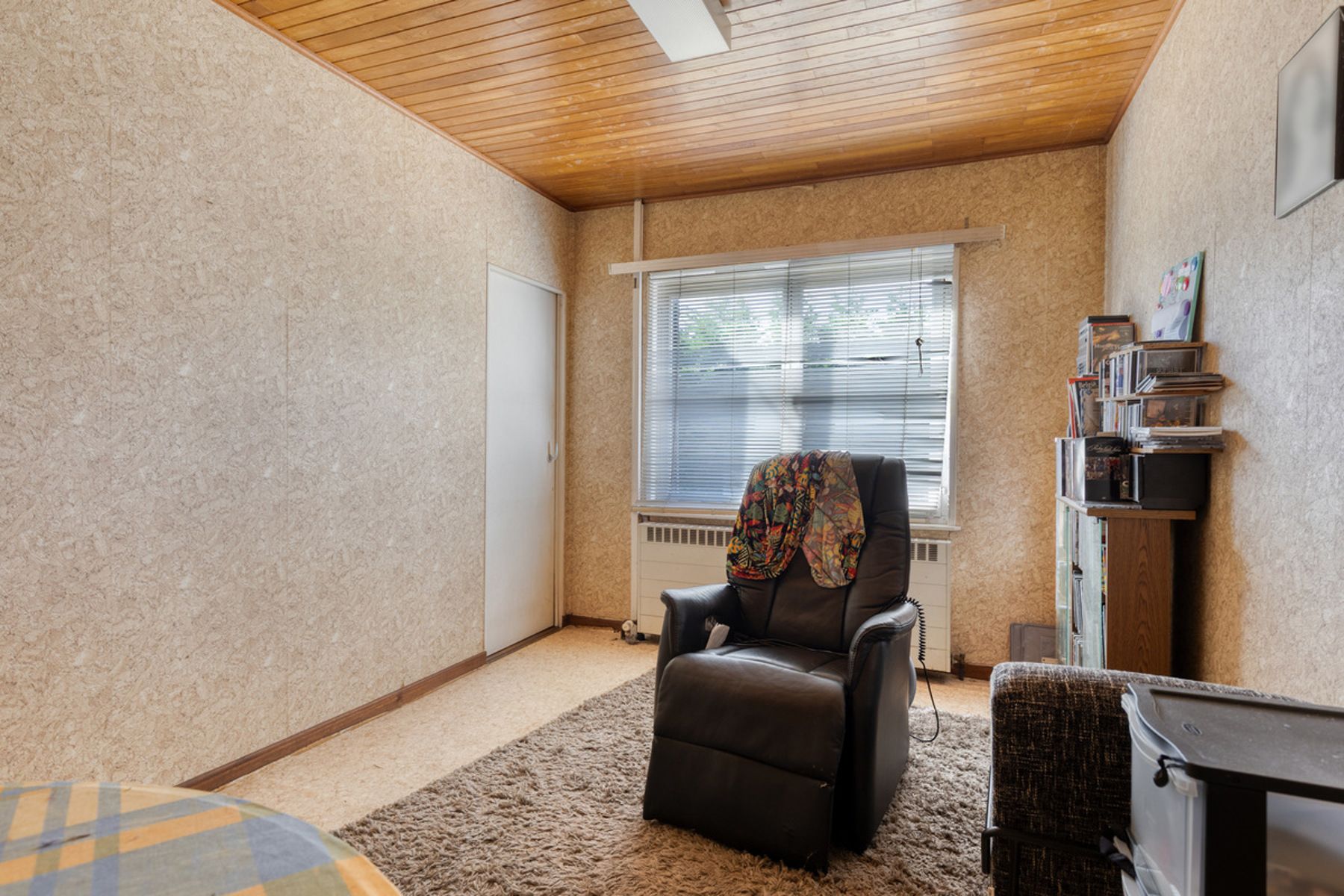Rustig gelegen eigendom met 3 slaapkamers foto 12