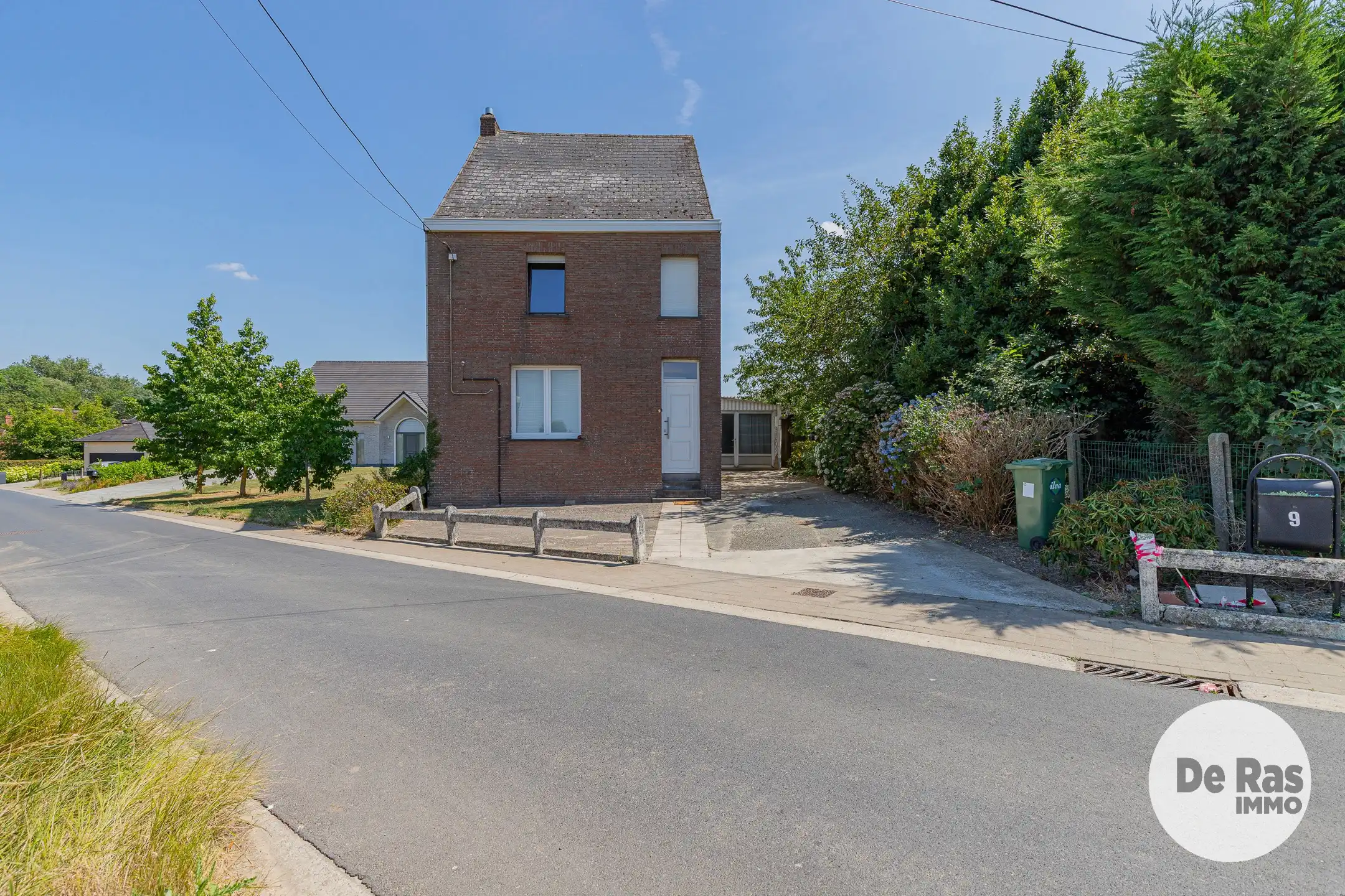 HAALTERT - Unieke renovatiekans op een groene locatie foto 21