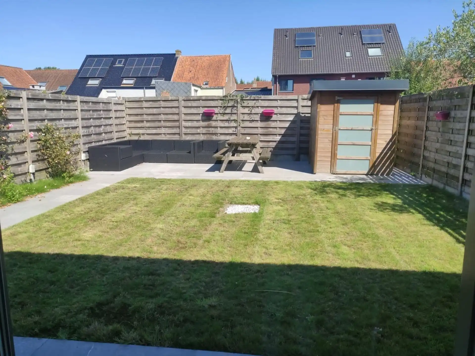 Rustig gelegen woning met 3 slaapkamers. foto 11