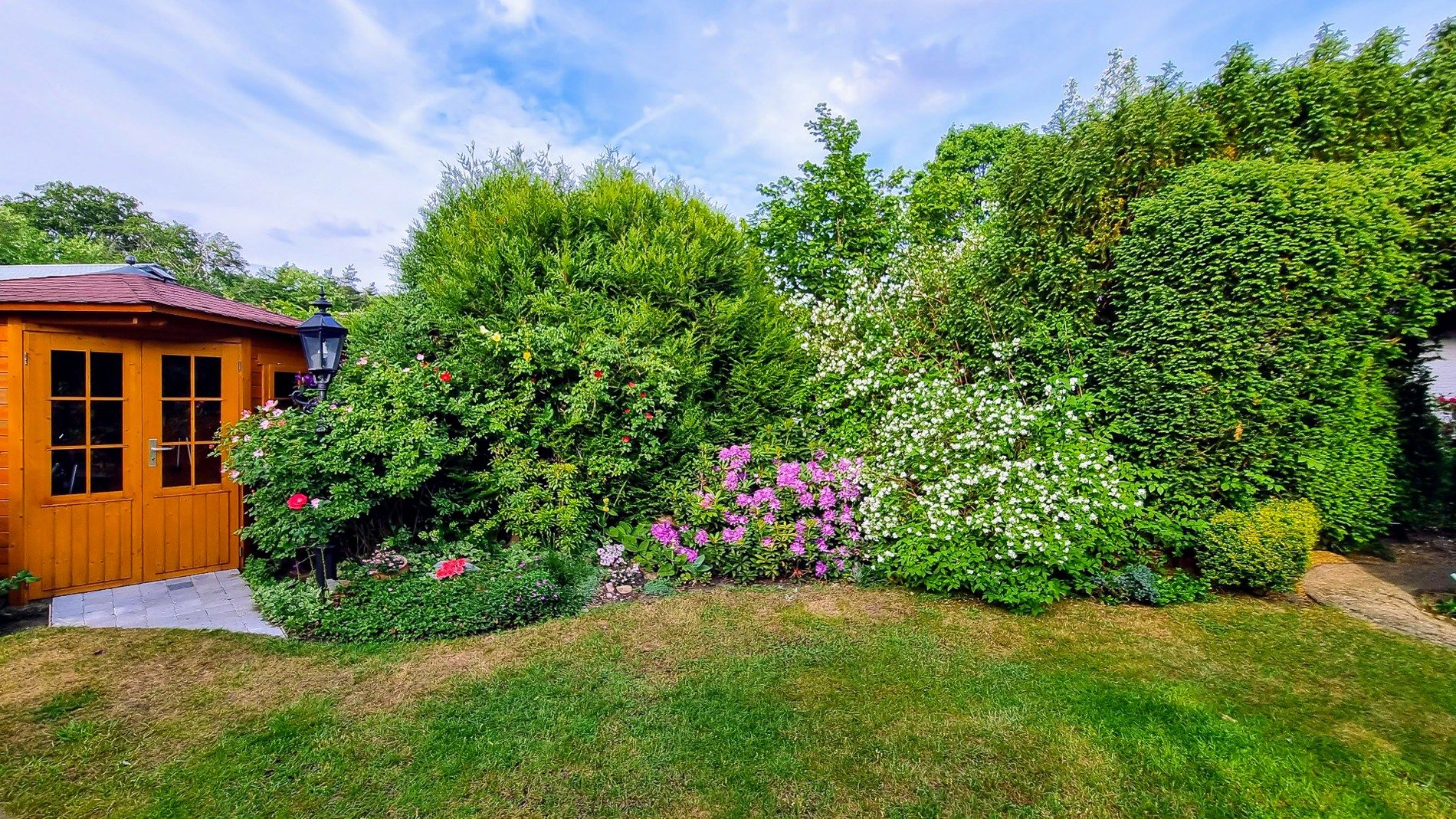Openstaand huis in doodlopende straat op perceel van 555 m² foto 19