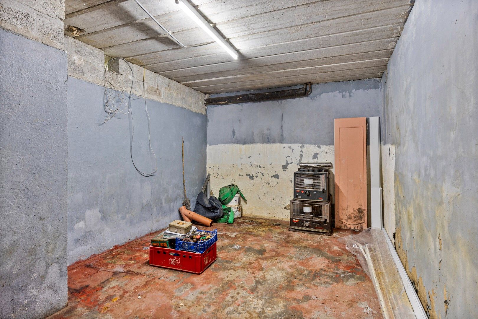 Rustig gelegen open bebouwing met dubbele garage en 3 SLPKS ! foto 23