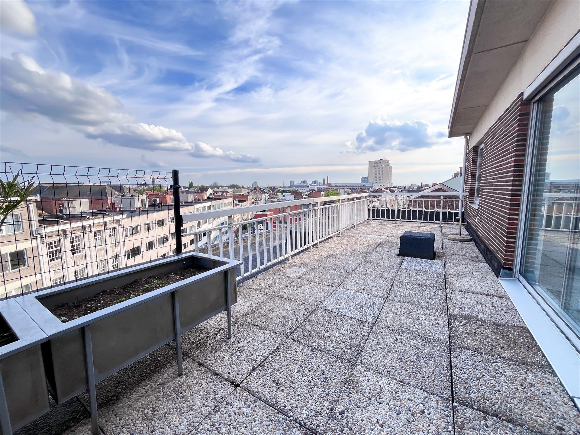 Gerenoveerd Penthouse, twee terrassen, prachtig uitzicht!  foto 3