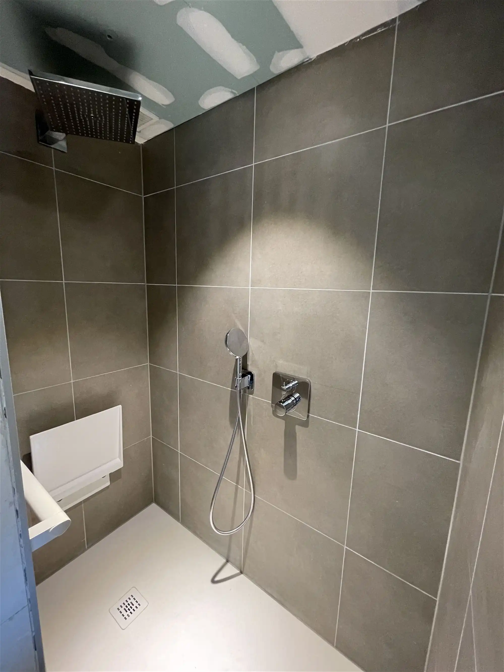 Appartement met twee grote terrassen foto 12