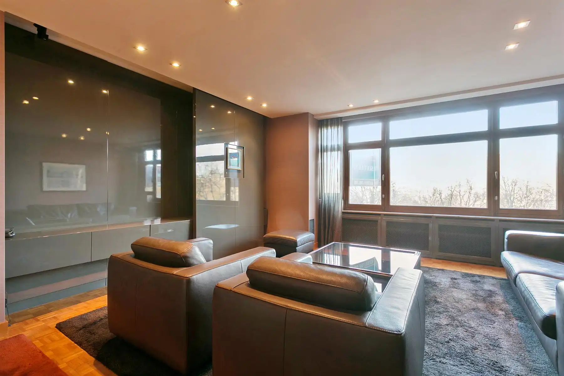 Gemeubileerd app. met uitzicht op het Stadspark  foto 4