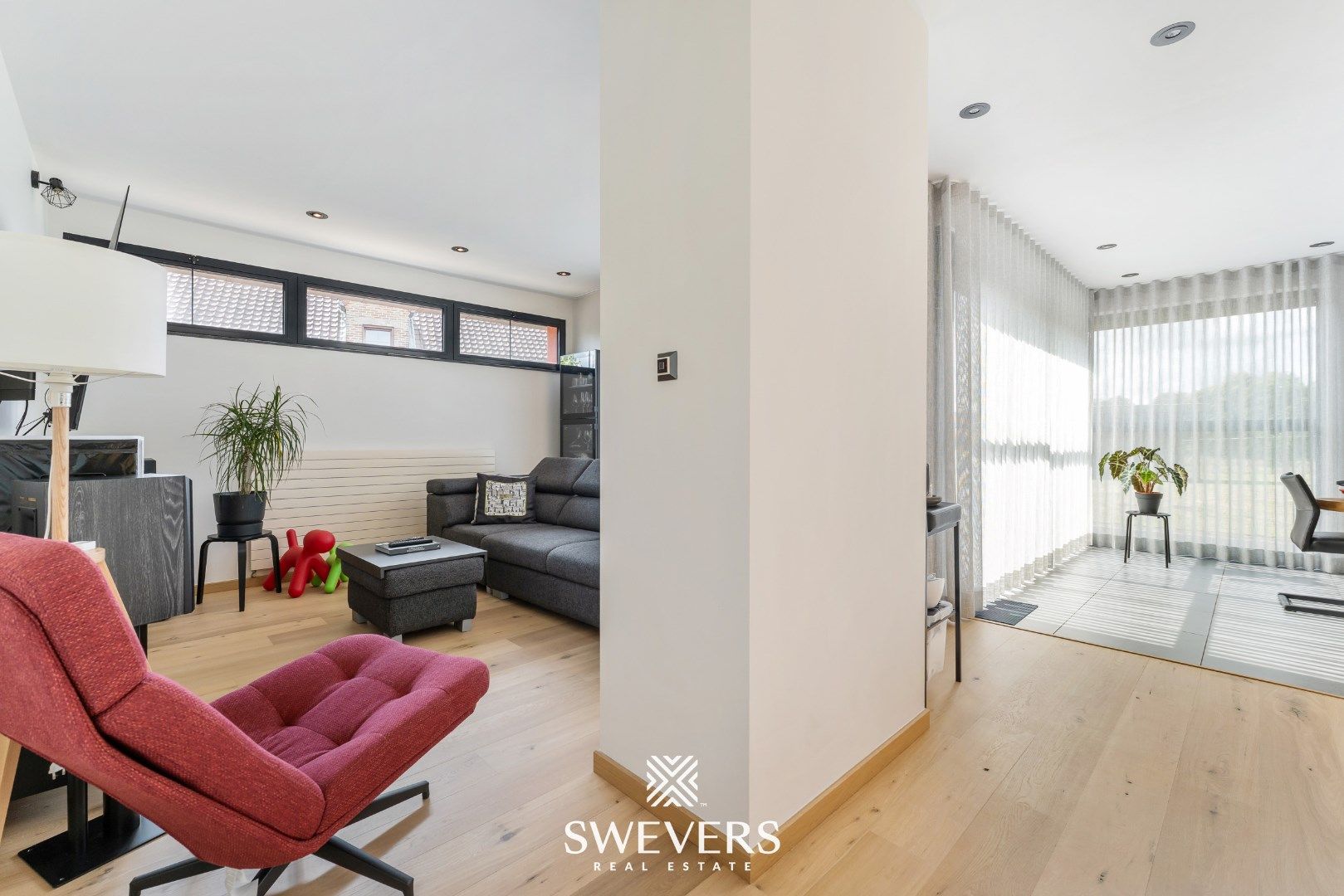 Unieke woning op 8a 86ca in doodlopende straat te Diepenbeek foto 2