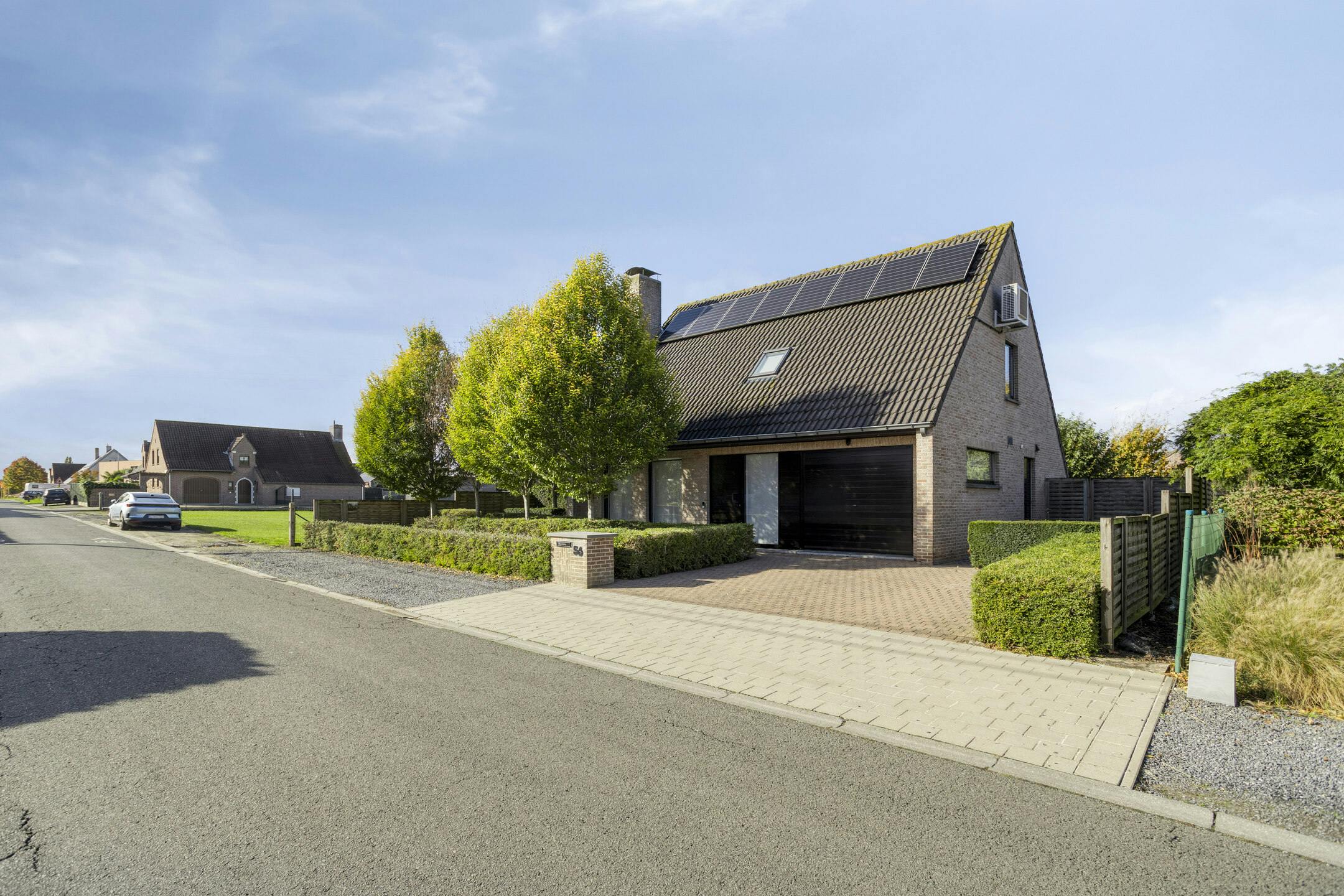 Alleenstaand huis op toplocatie te Rumbeke foto 2