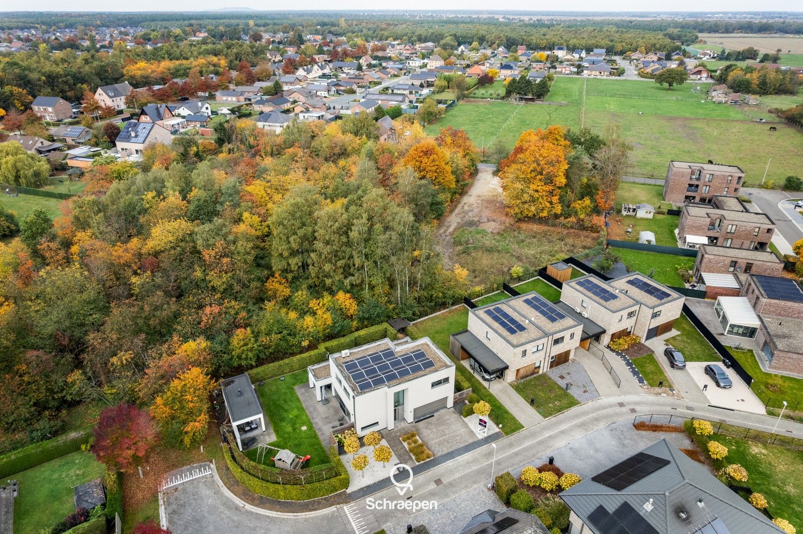 Hoogwaardig afgewerkte gezinswoning (232 m²) op zuidelijk georiënteerd perceel van circa 7 are! foto 39