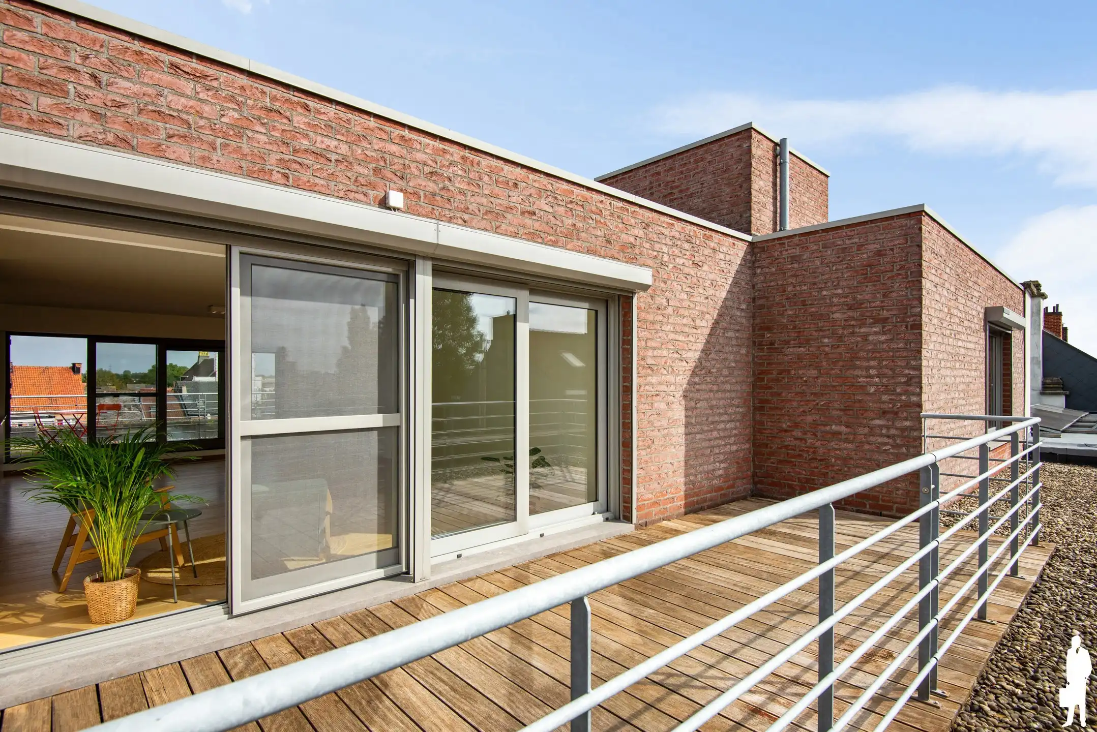 Prachtig penthouse appartement met 2 slpks en 2 terrassen  foto 3
