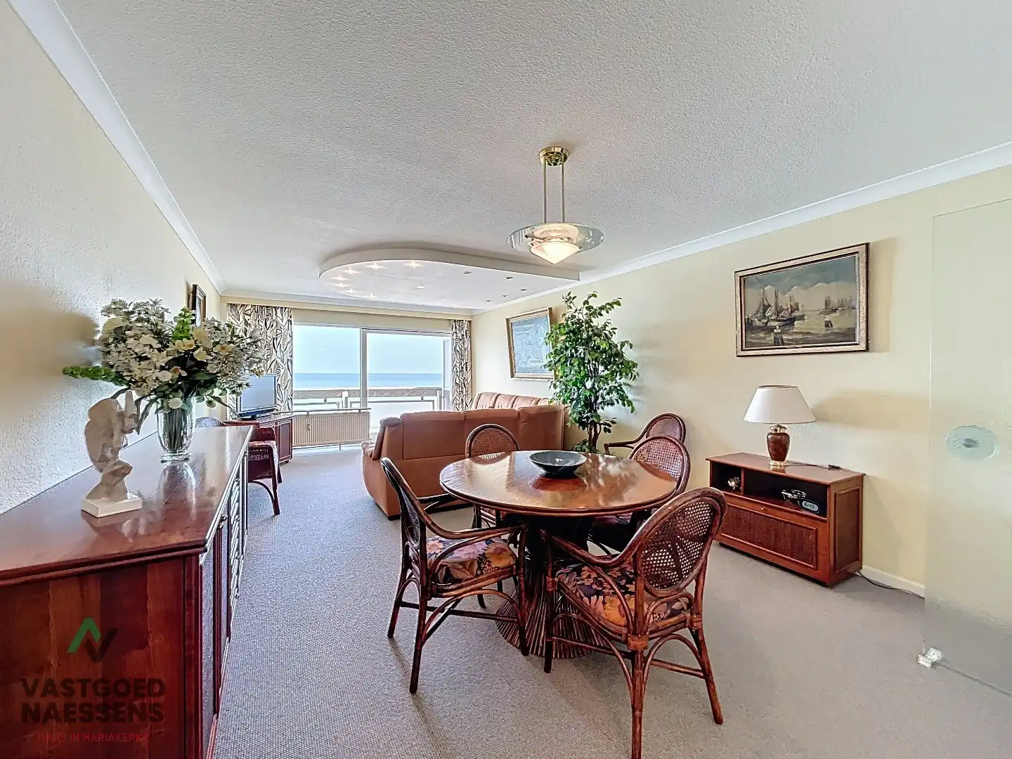 INSTAPKLAAR 2 SLPK APP - ZEEZICHT - TERRASSEN foto 2