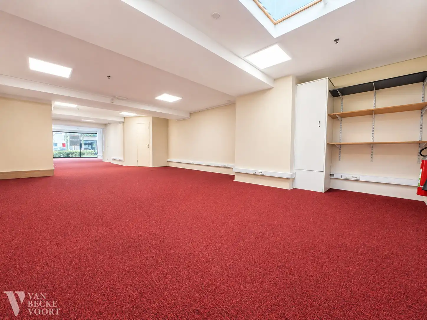Handelsgelijkvloers 95m² foto 3