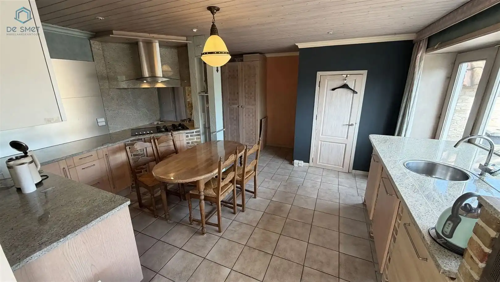 RUIME KARAKTERWONING MET VEEL POTENTIEEL IN GERAARDSBERGEN foto 4