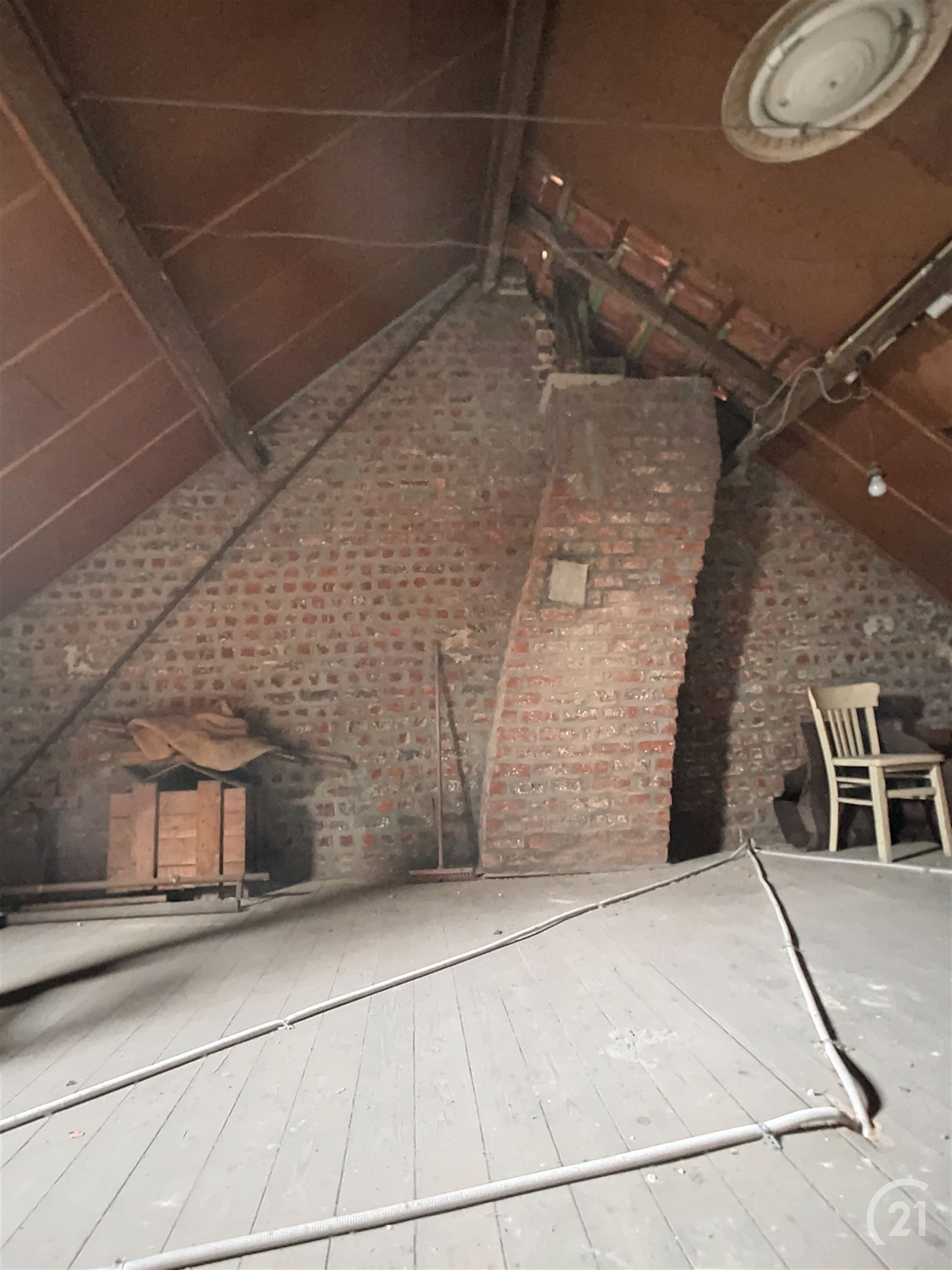 half open bebouwing met tuin en oprit op 5are33 foto 16