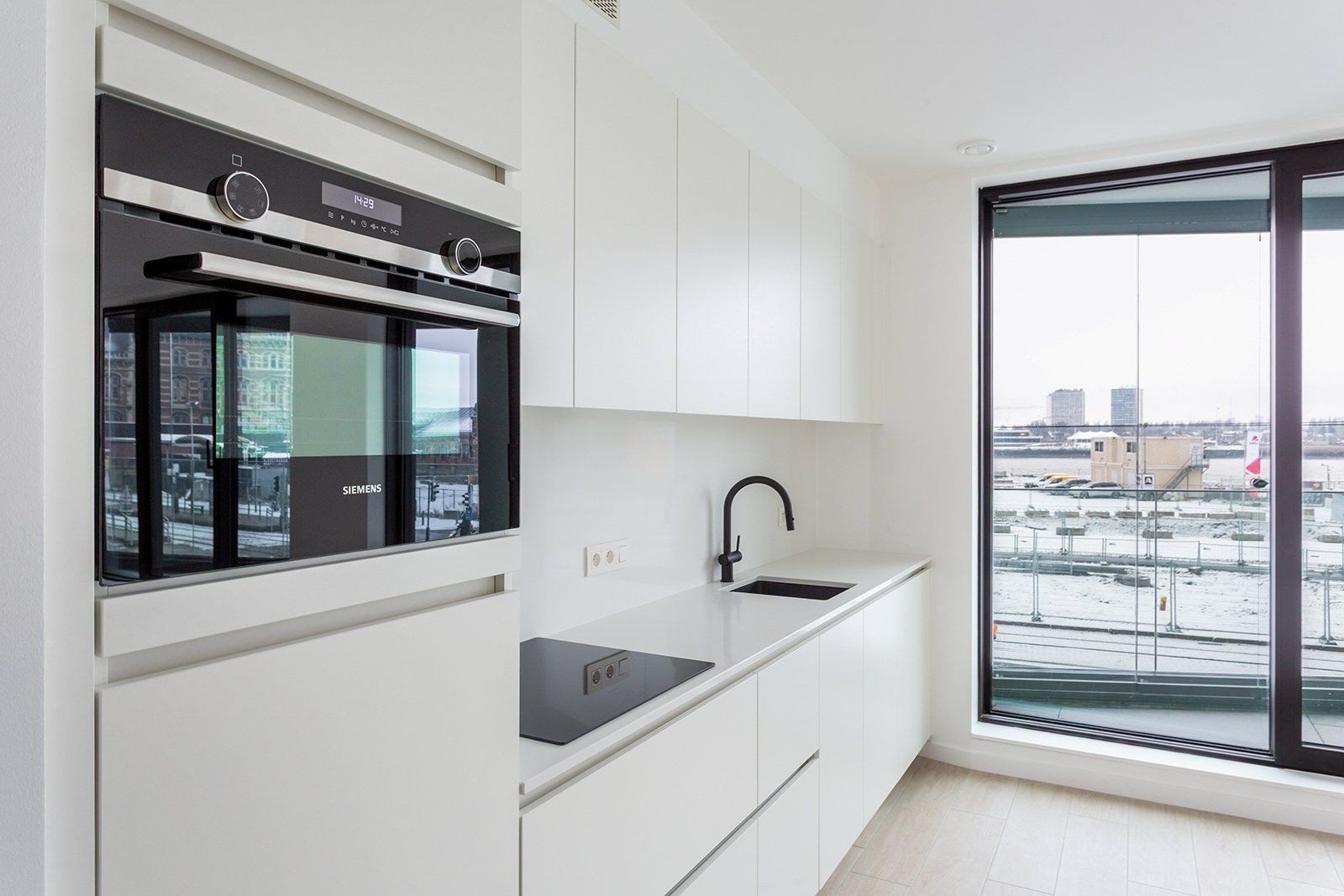 Licht, luxe en uitzicht op de Schelde foto 5