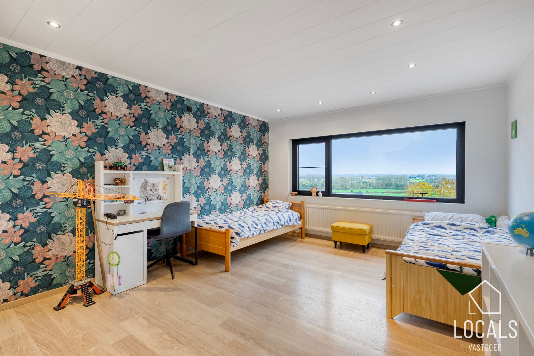 Halfopen bebouwing in het pitoreske Pollare foto 11