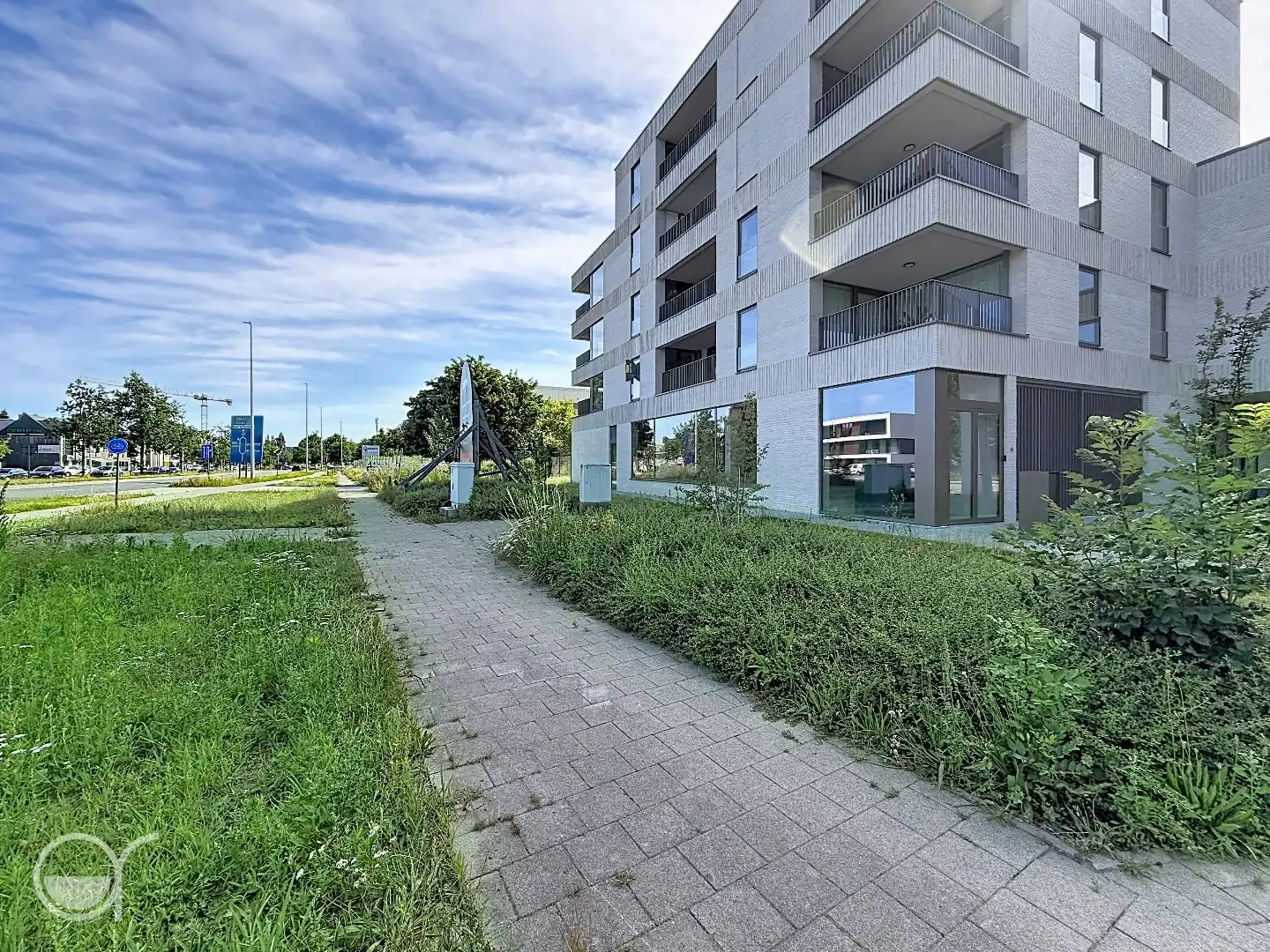Lichtrijk nieuwbouwappartement met twee slaapkamers en terras foto 8
