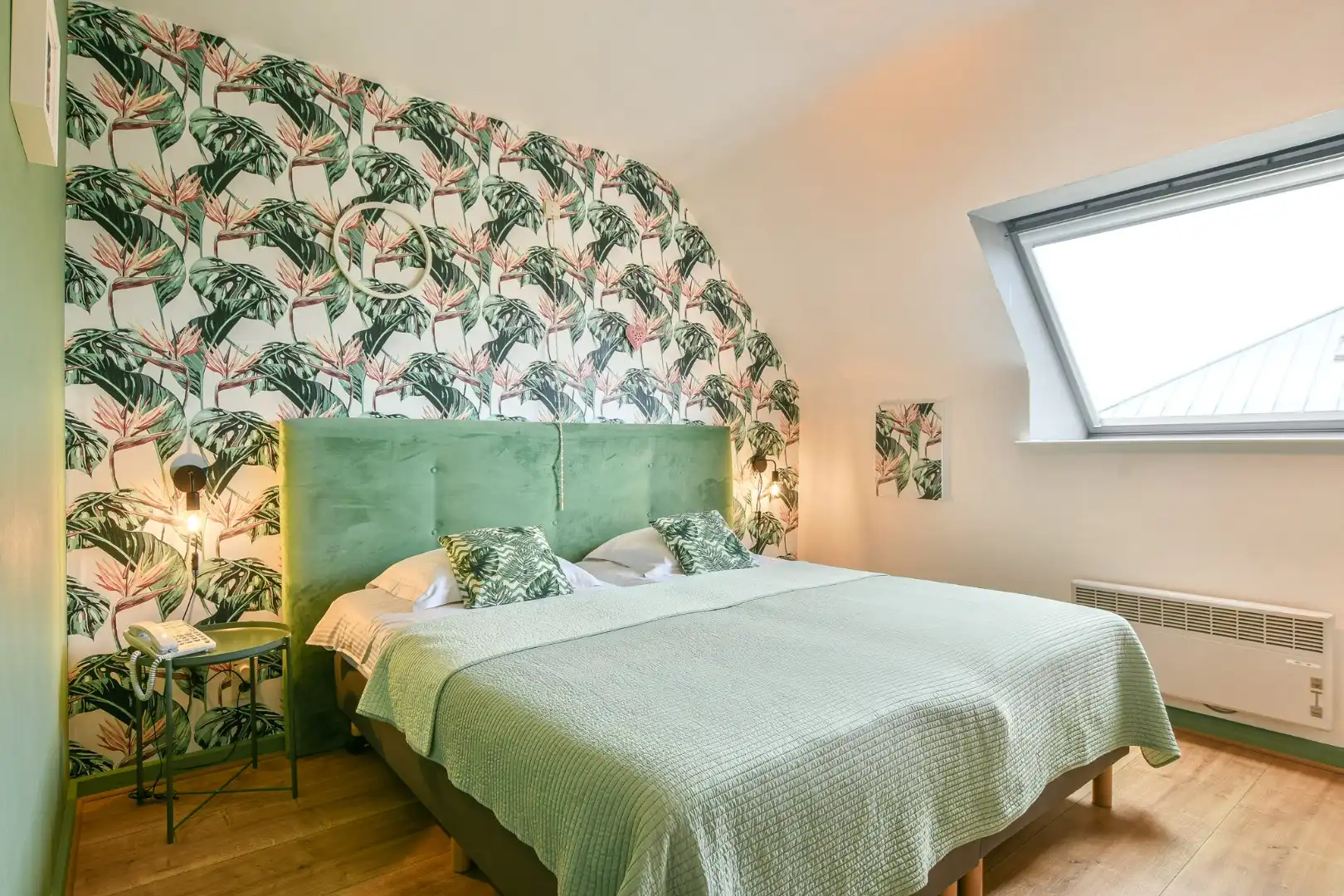 Unieke investeringskans: karaktervol hotel met 18 kamers & woonmogelijkheden te koop!  foto 18