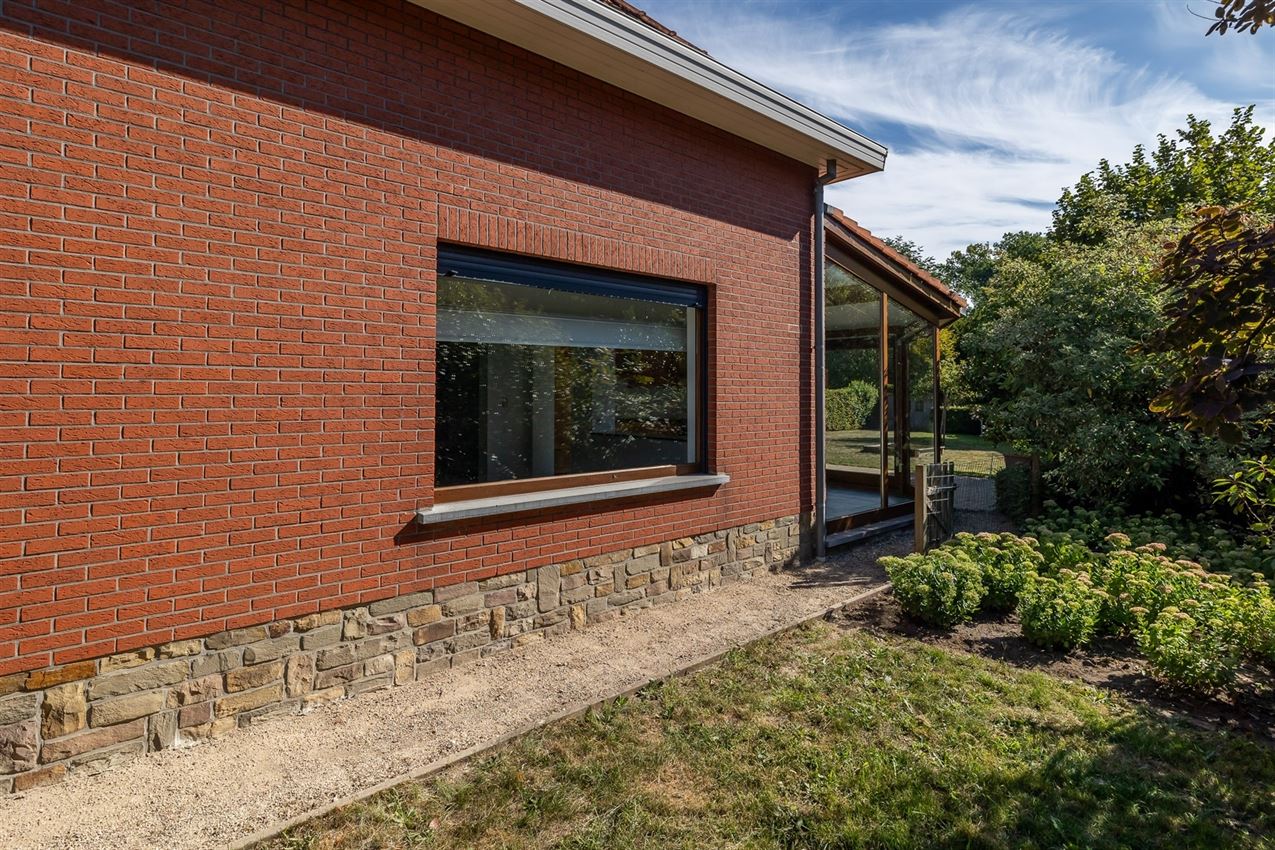 label d, mooie tuin op zuidoosten, instapklaar foto 15