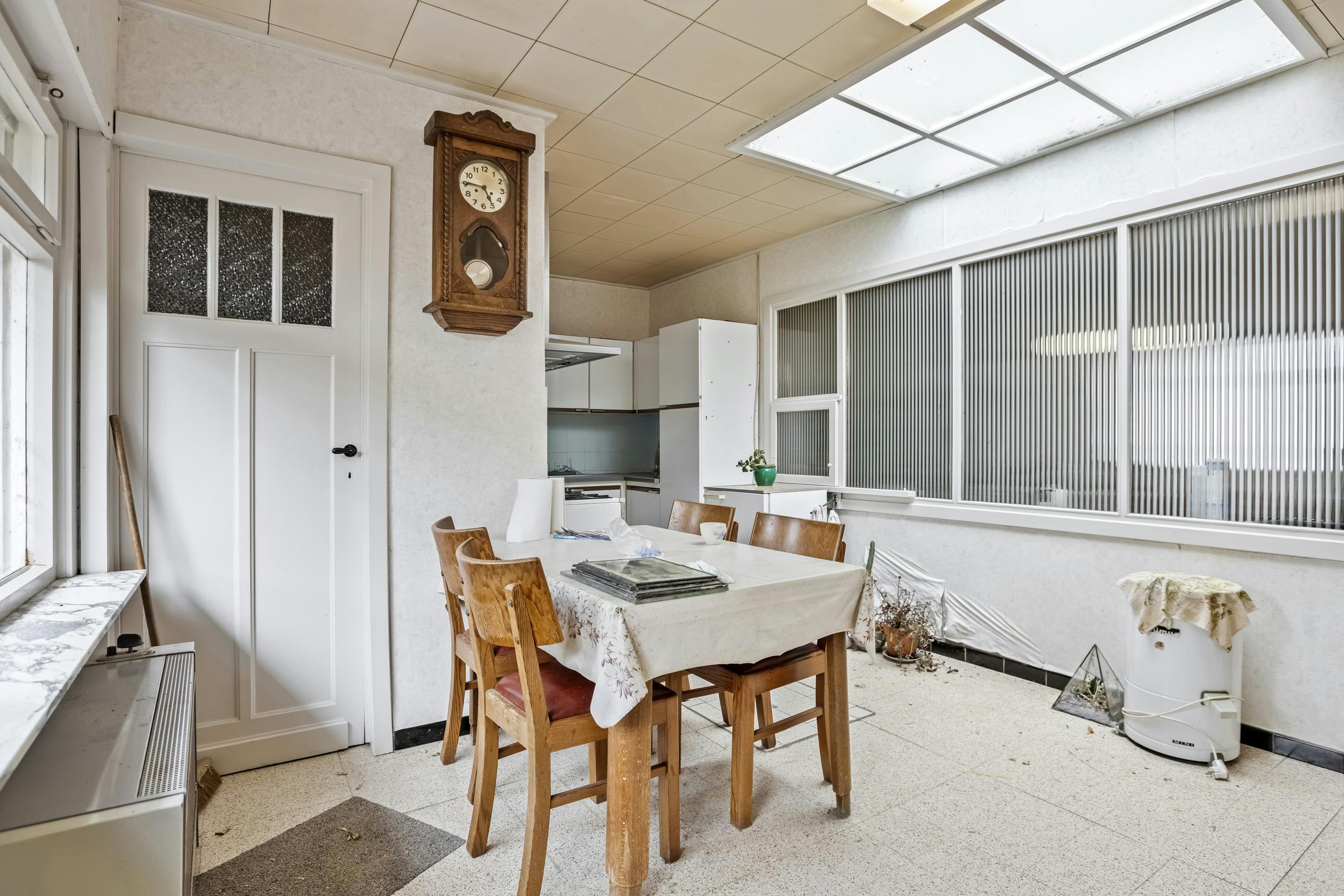 Halfopen woning op 858m² te koop te Houtem (Veurne). foto 5