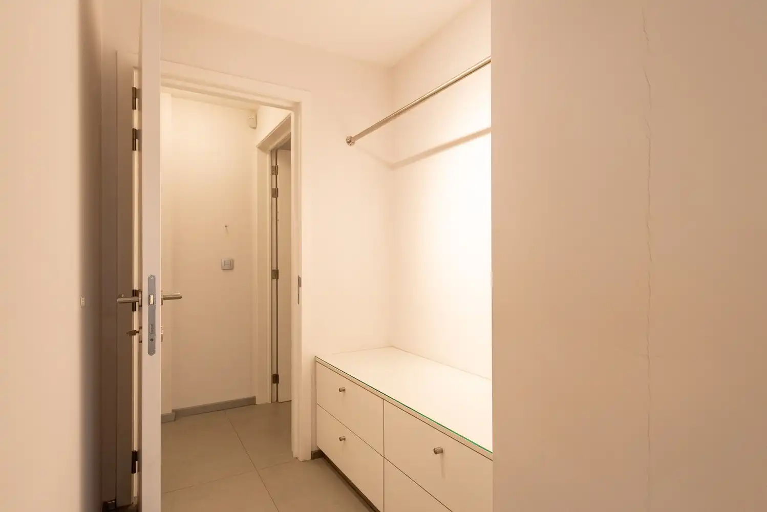 Handelspand in het Centrum van Genk foto 14