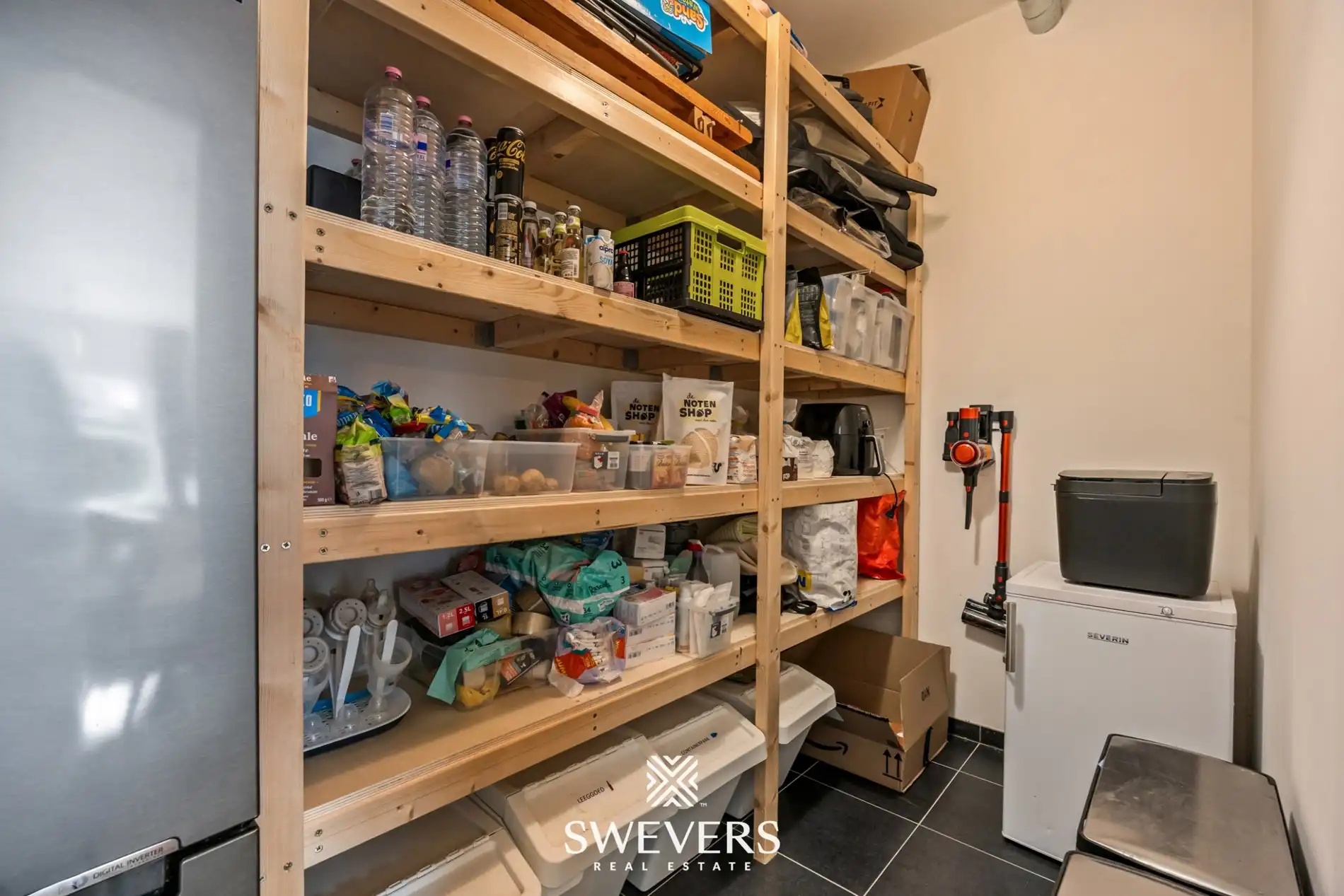 Recent en ruim gelijkvloers 3 slpk appartement met tuin en autostaanplaats nabij centrum Hasselt foto 11